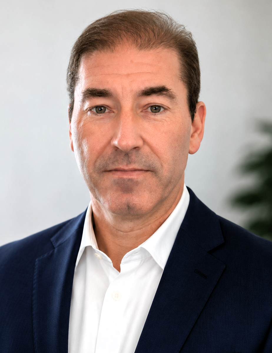 Lucas Zerbe — Founding Partner, Vice President of Sales